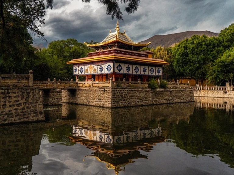 Tibetan Garden Design: Sacred Landscapes of the Plateau