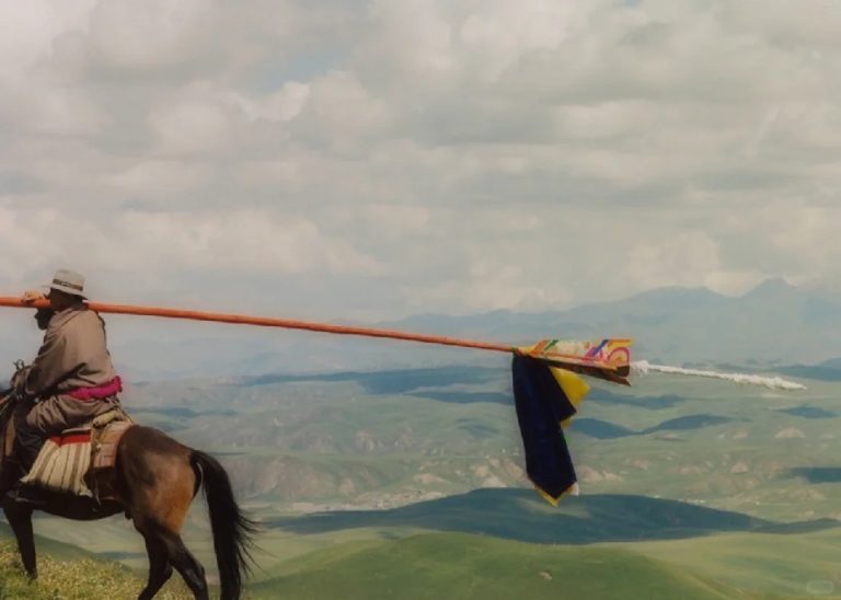 Tibetan Arrow Ritual: A Sacred Offering to the Mountains